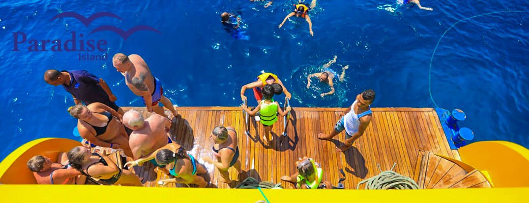 Conquest 2 Hour Semi Submarine with snorkeling from Hurghada New Marina